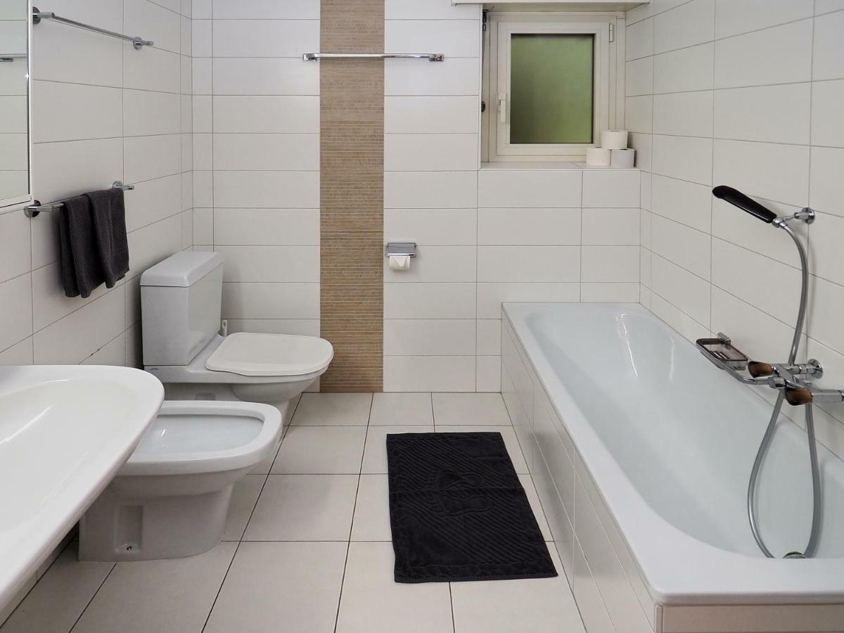 Apart Holidays - Residenza Flora Locarno Zewnętrze zdjęcie